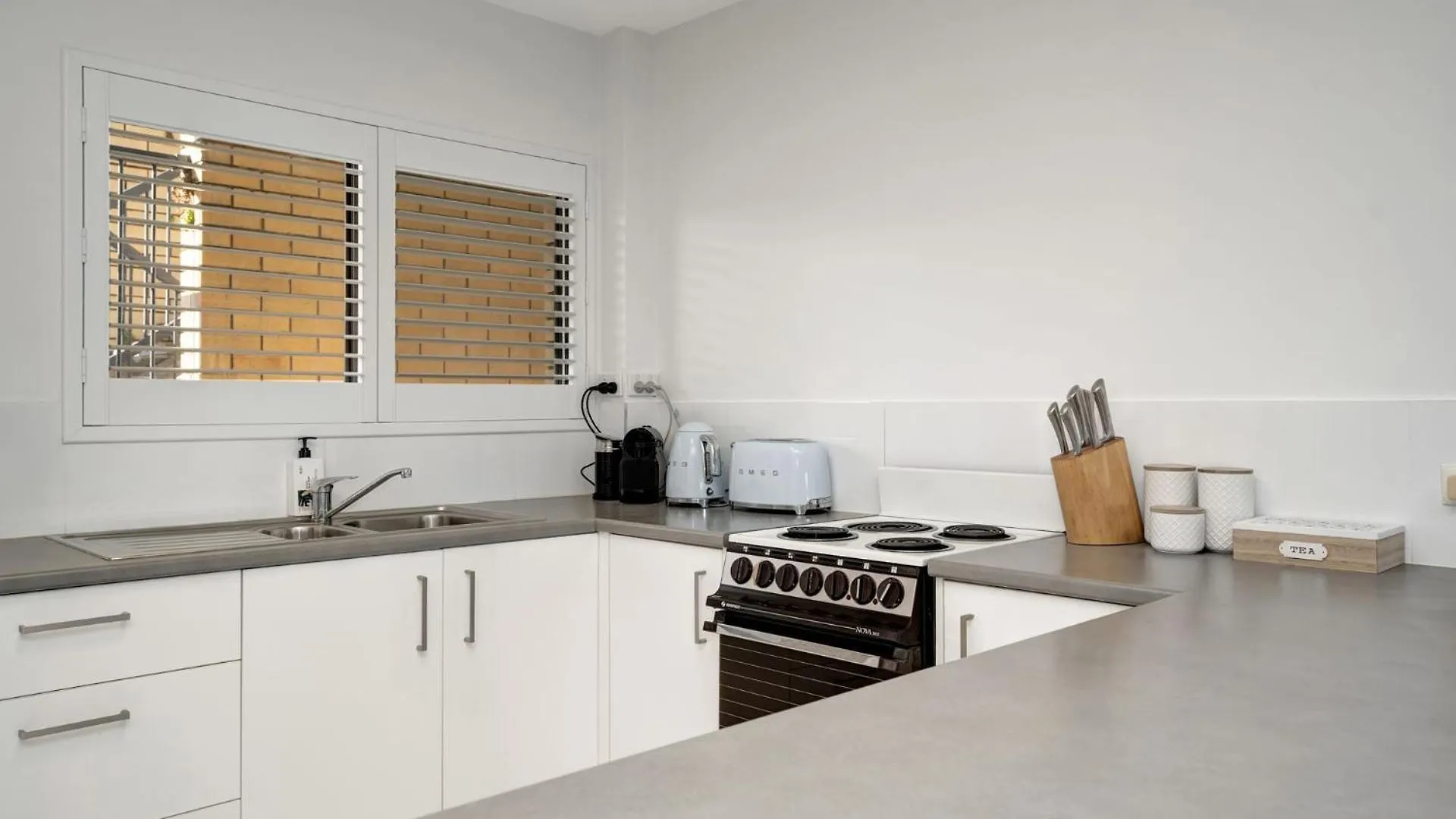 Apartment Mooloolaba Canal Australia